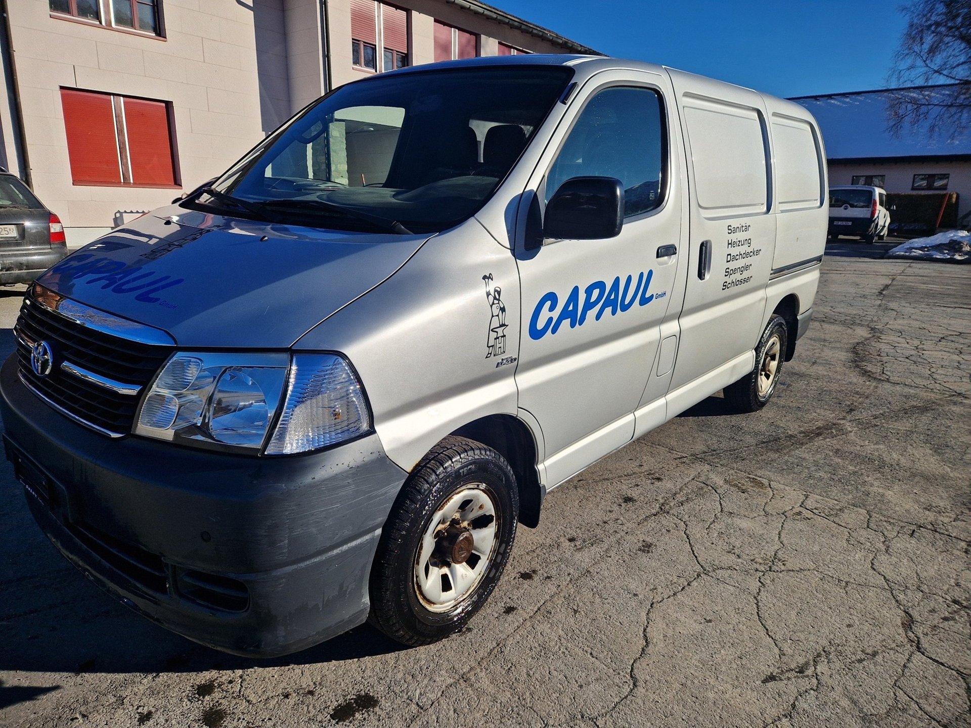 TOYOTA Hiace D-4D 4WD