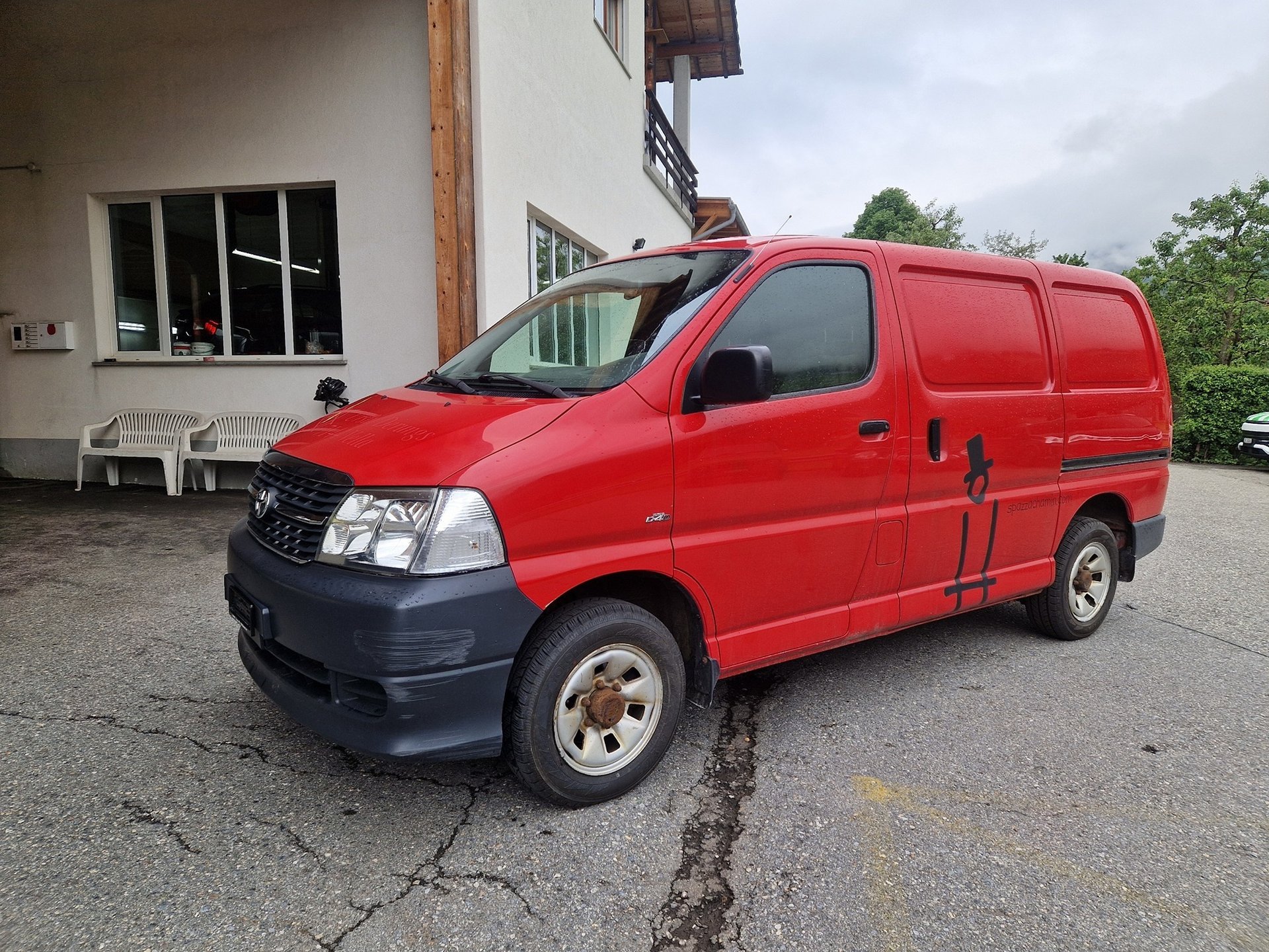 TOYOTA Hiace D-4D 4WD