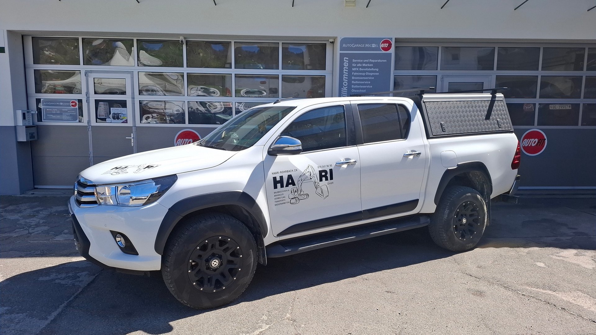 TOYOTA Hilux 2.4D-4D 4x4