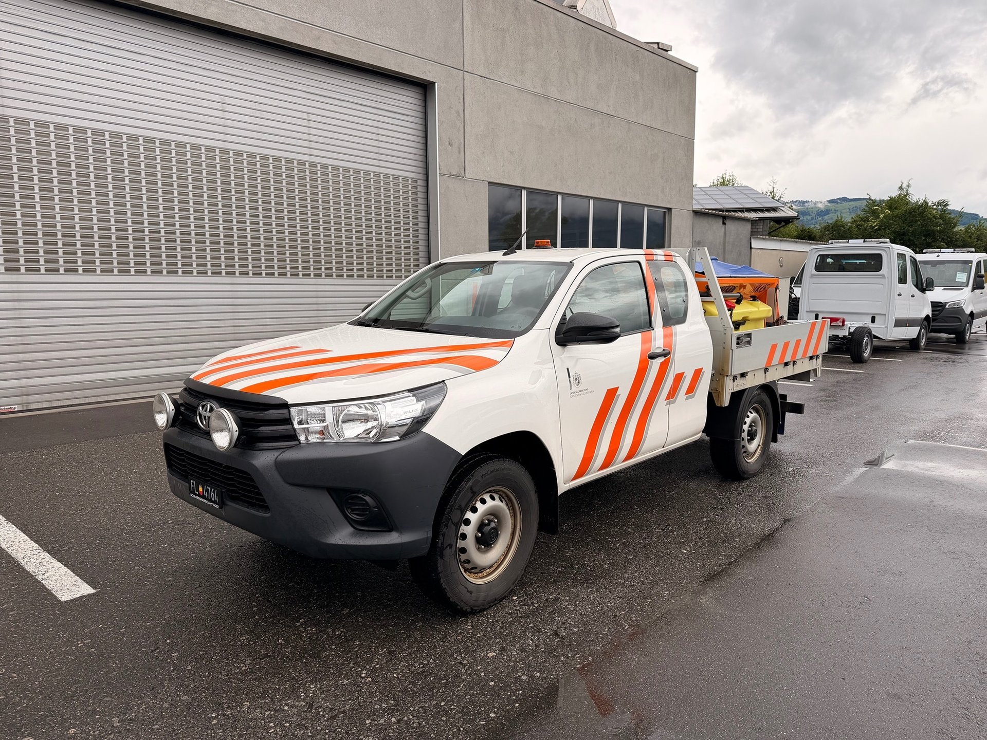 TOYOTA Hilux 2.4D-4D 4x4