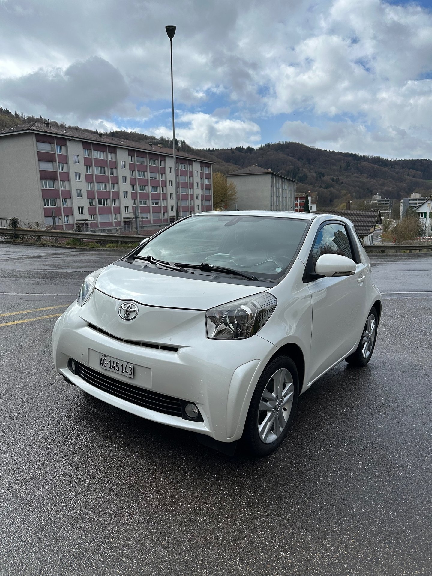 TOYOTA iQ 1.33