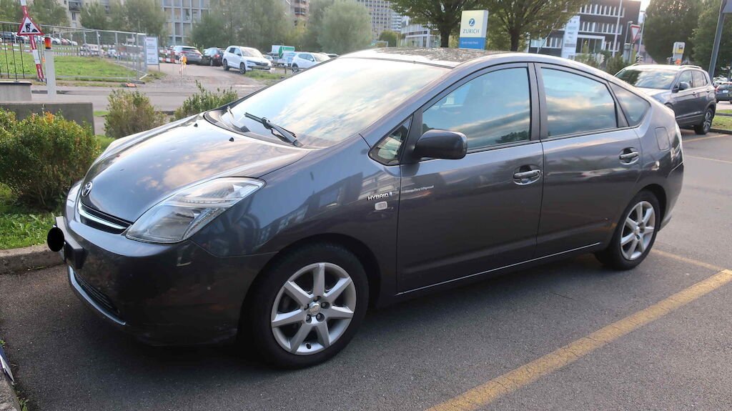 TOYOTA PRIUS 1.5 16V HYBRID