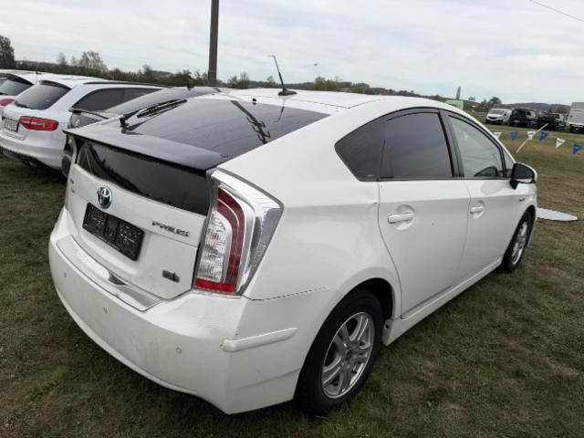 Toyota Prius 1.8 VVTi HSD S.Premium