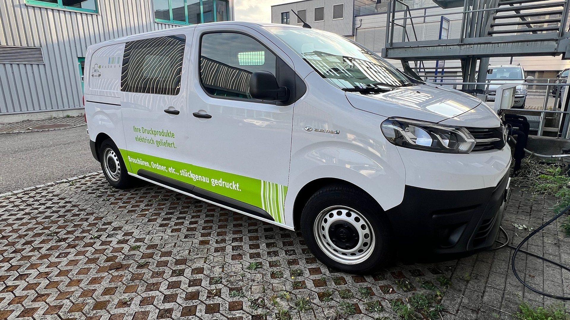 TOYOTA PROACE EV 75