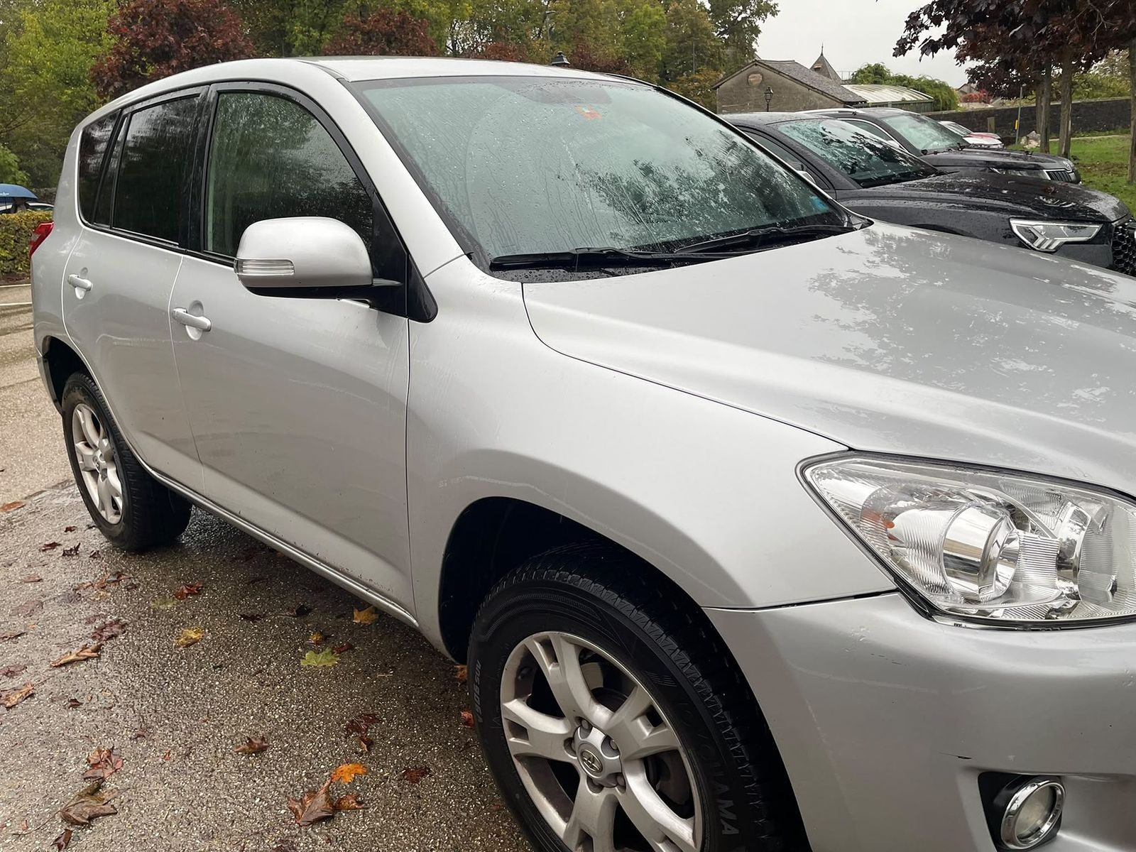 TOYOTA RAV 4