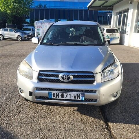Toyota RAV-4 DIESEL