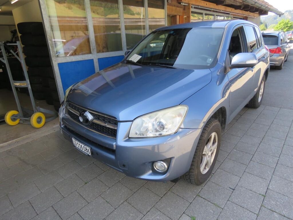 Toyota RAV4 2.0i VMa Linea Sol MdS