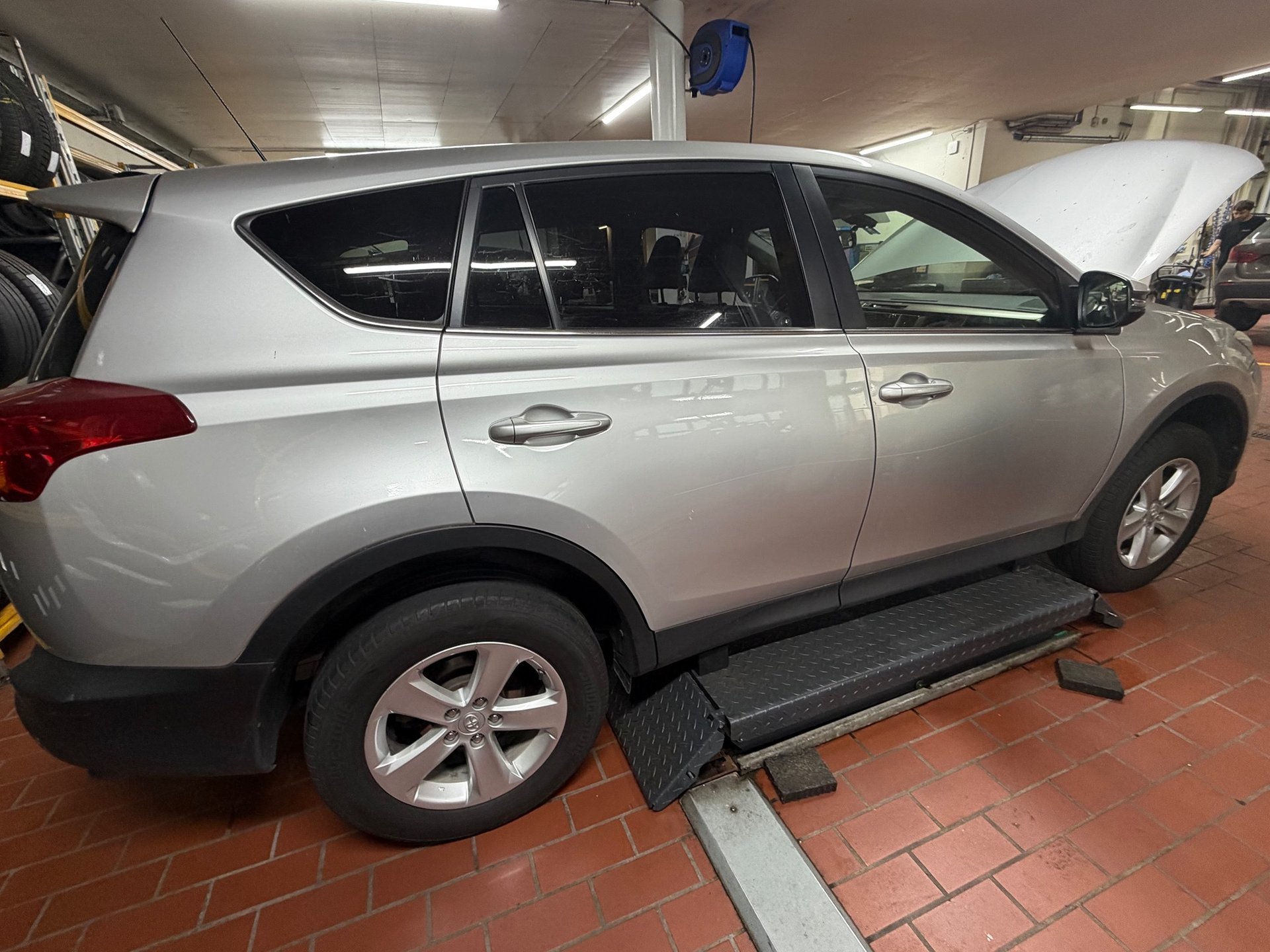 TOYOTA RAV4 2.2 DPF