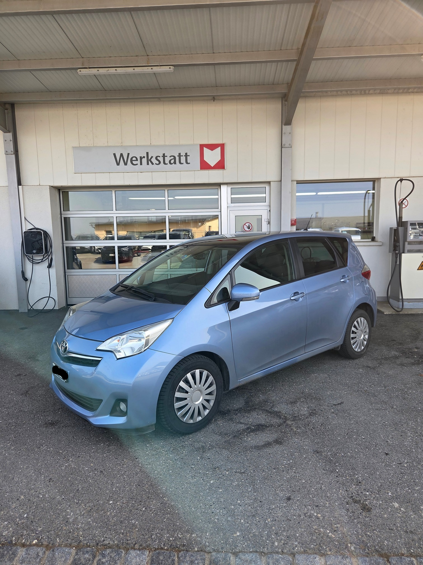 TOYOTA Verso-S 1.33