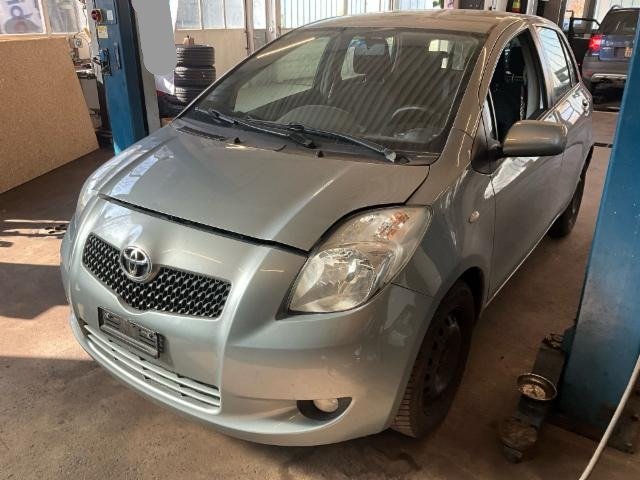 Toyota Yaris 1.3 16V Linea Sol