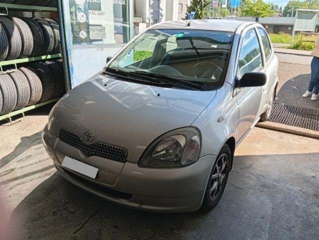 Toyota Yaris 1.3 16V Linea Sol