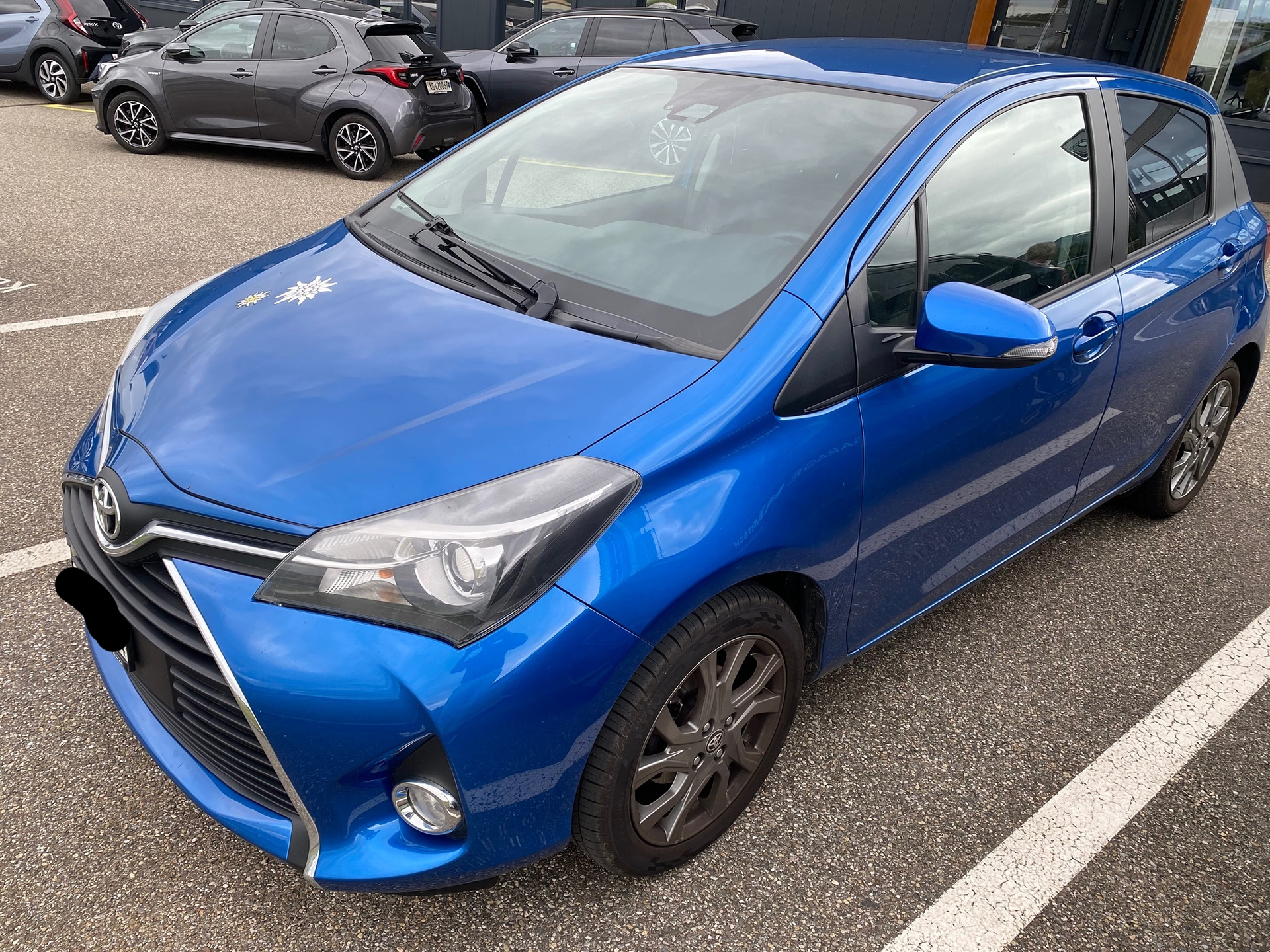 TOYOTA Yaris 1.33