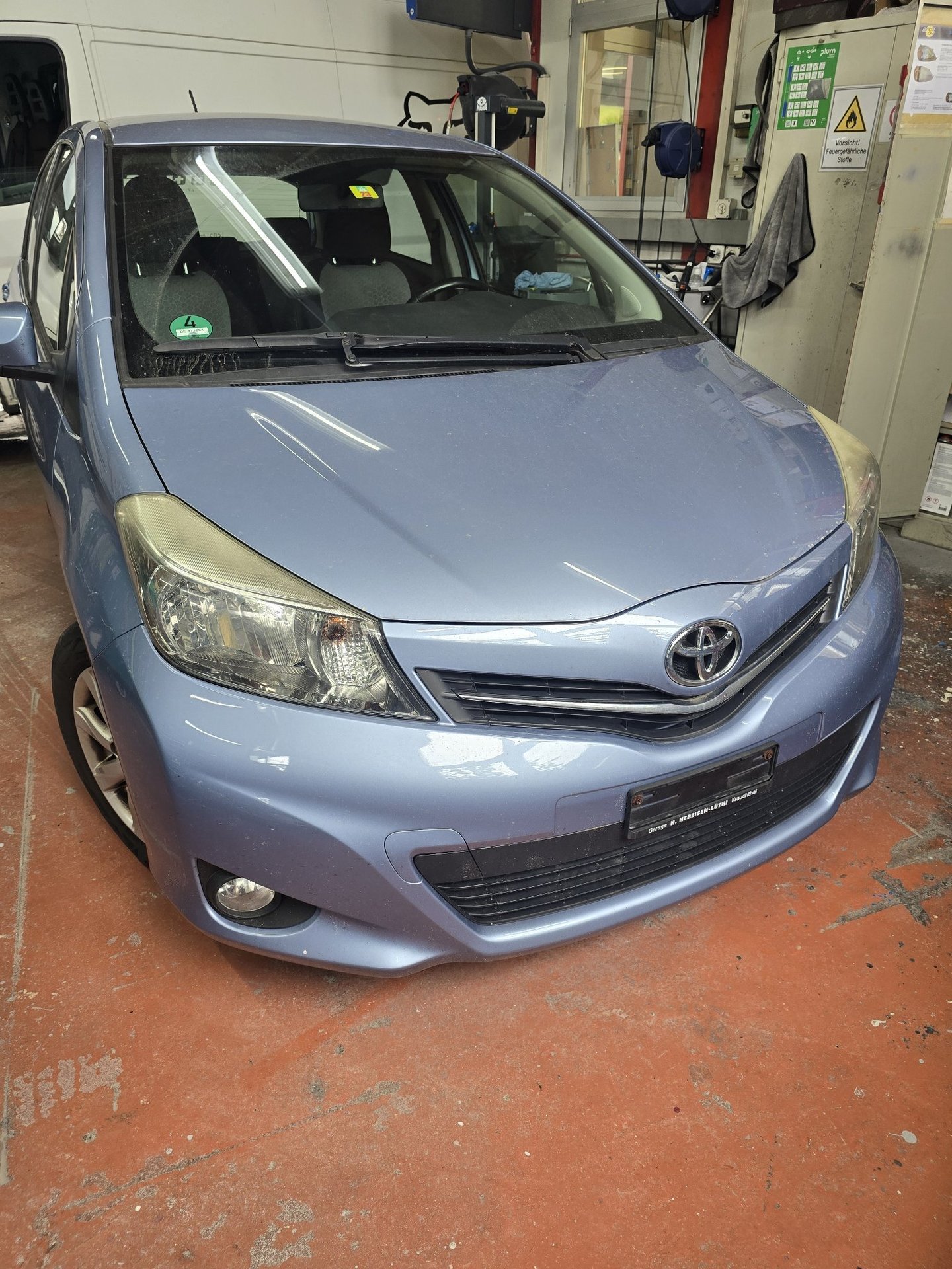 TOYOTA Yaris 1.33