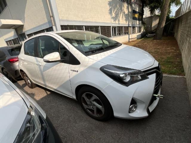 Toyota Yaris 1.5 VVT-i HSD Trend