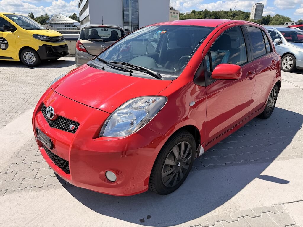 Toyota YARIS 1.8 TS  5-DOOR 5-SPEED