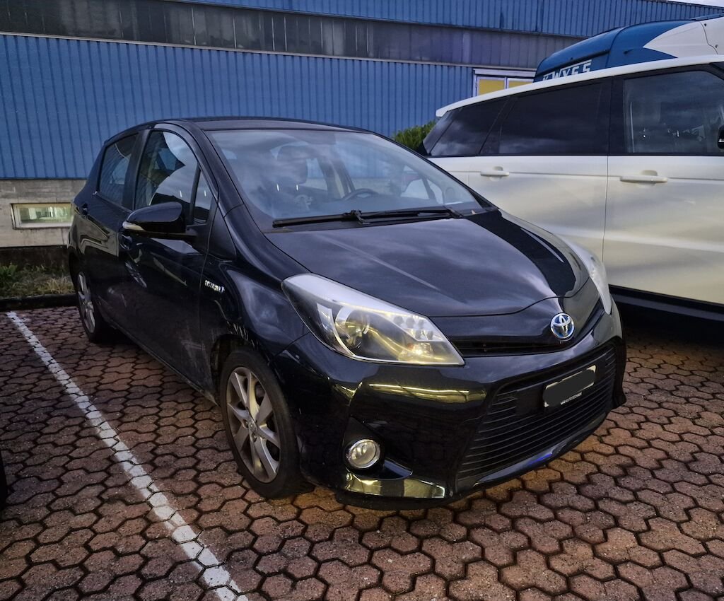 Toyota Yaris Hybrid