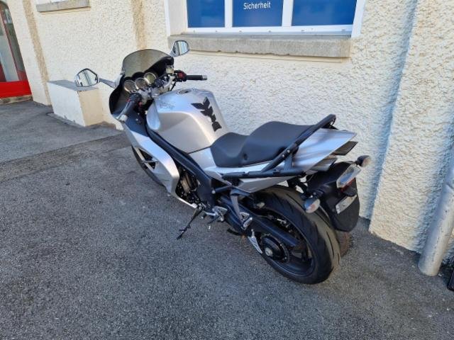 Triumph Sprint 1050 ST ST 1050
