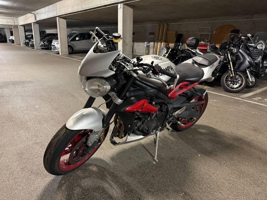 Triumph Street Triple RX 0.7, 106 HP