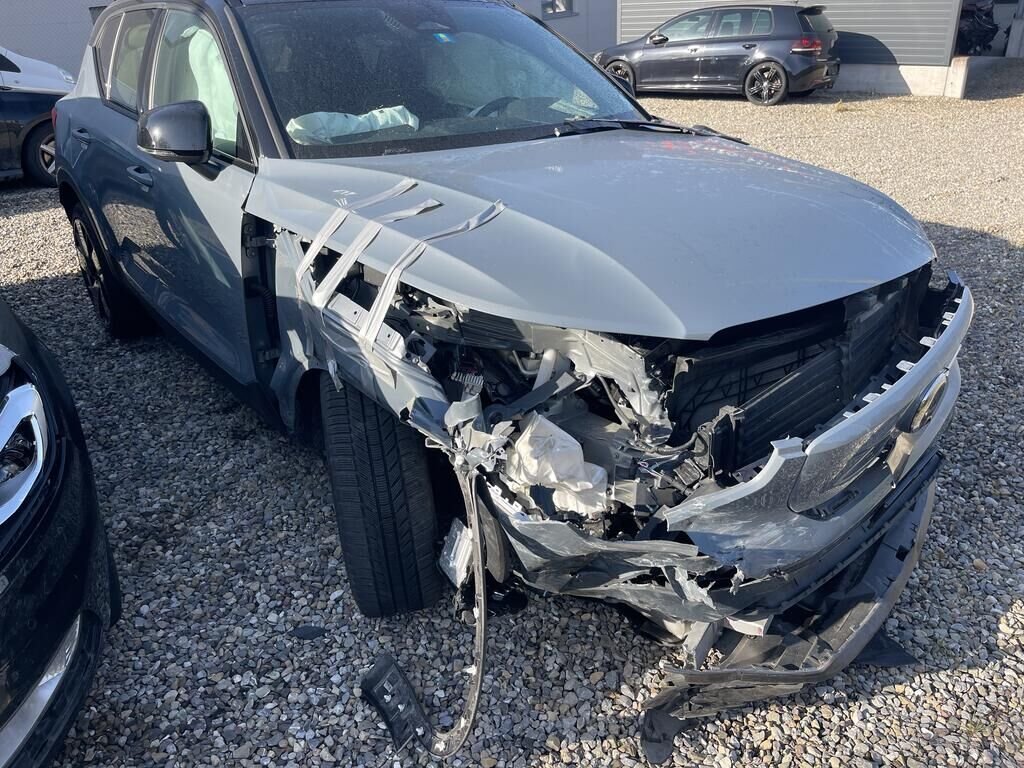 Volvo EC40 (02.2024->)