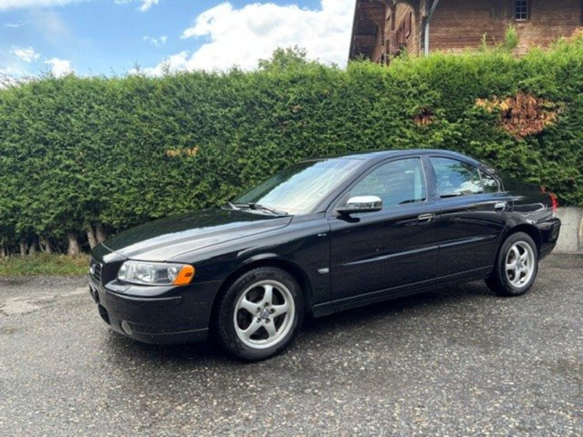 VOLVO S60 2.5T AWD