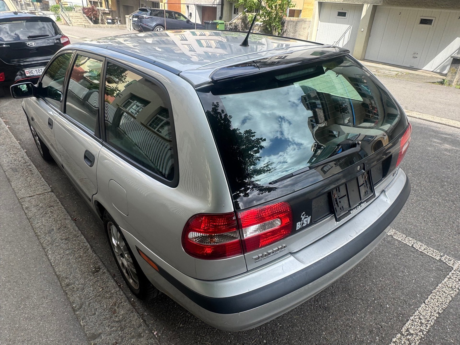 VOLVO V40 2.0 T