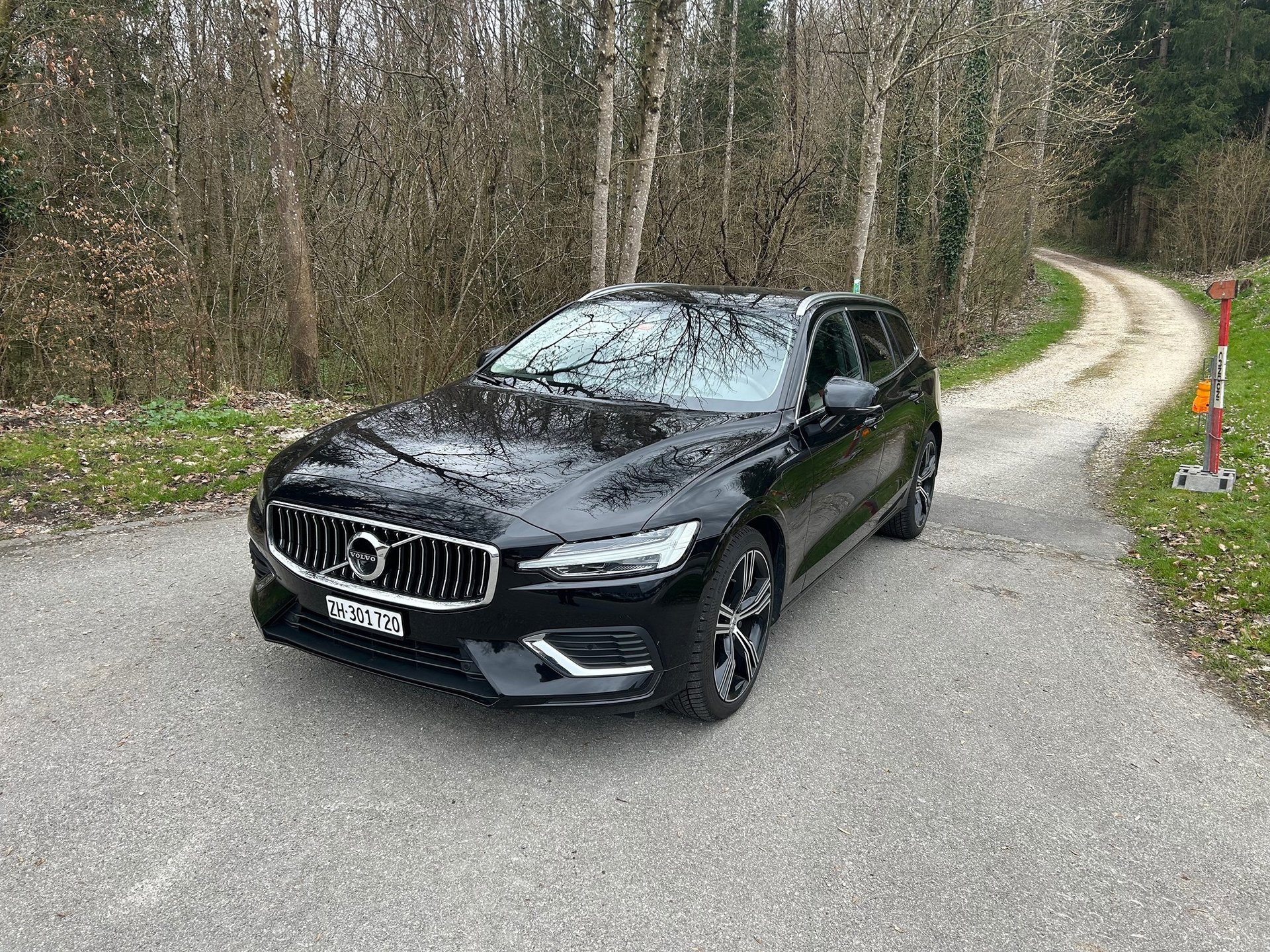 VOLVO V60 T6 TE