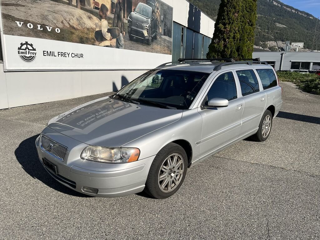 Volvo V70 KOMBI 2.5T AWD