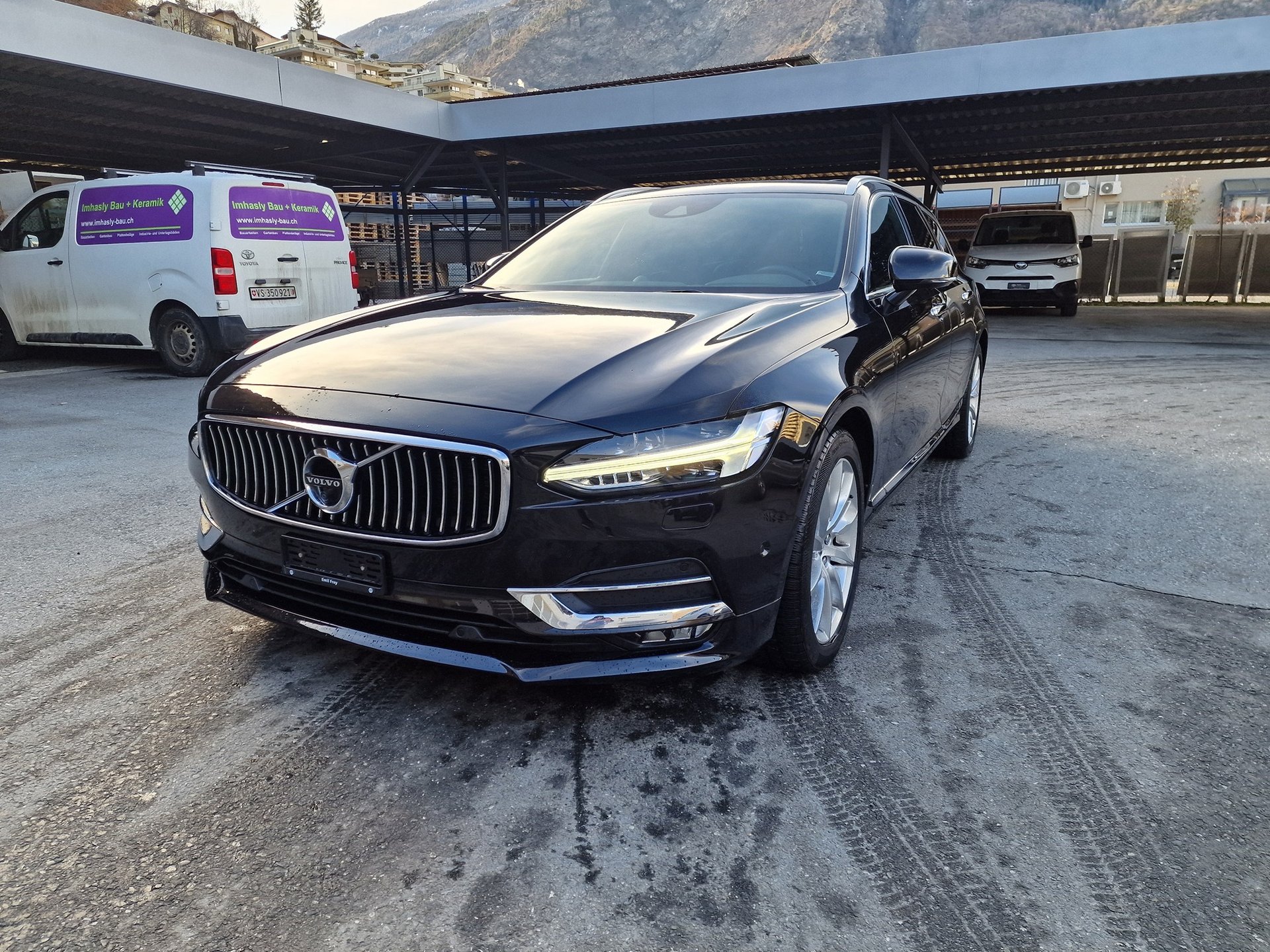 VOLVO V90 D5 AWD