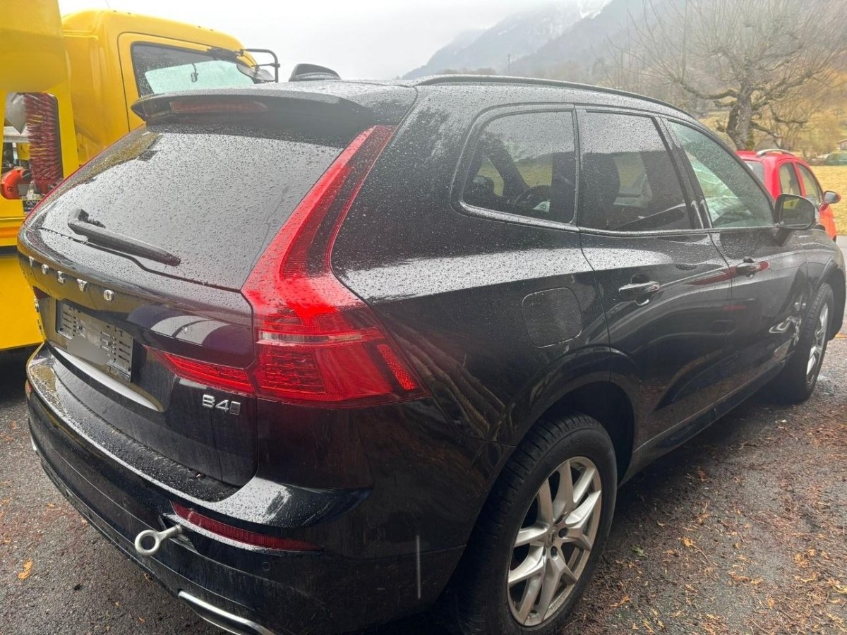 VOLVO XC60 B4 D AWD R-Design, 197 HP