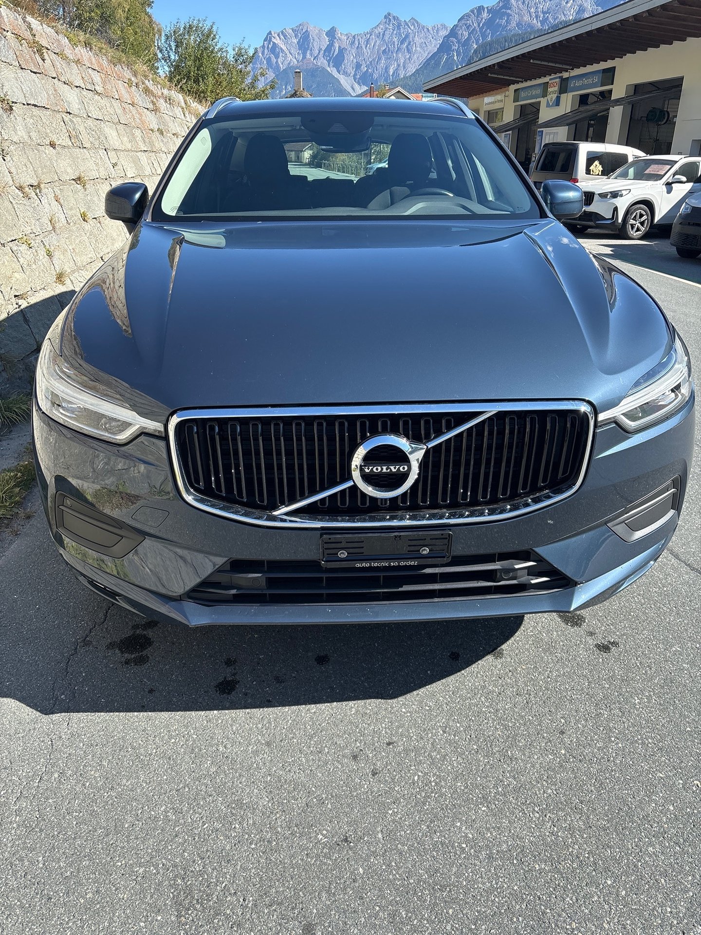 VOLVO XC60 B5 AWD