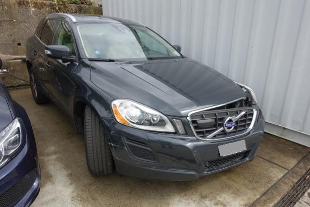 Volvo XC60 D3 AWD Summum XC60 DIESEL Modell 2008-