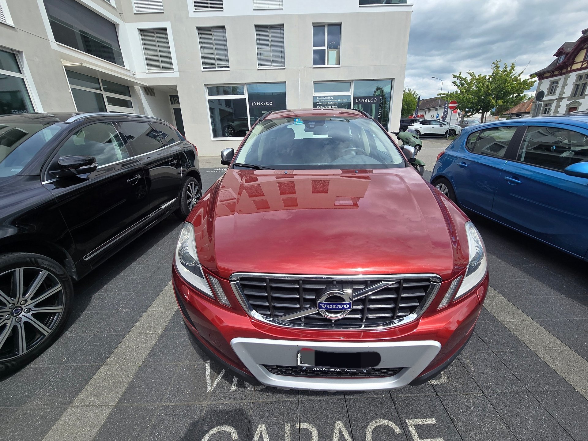 VOLVO XC60 D4 AWD