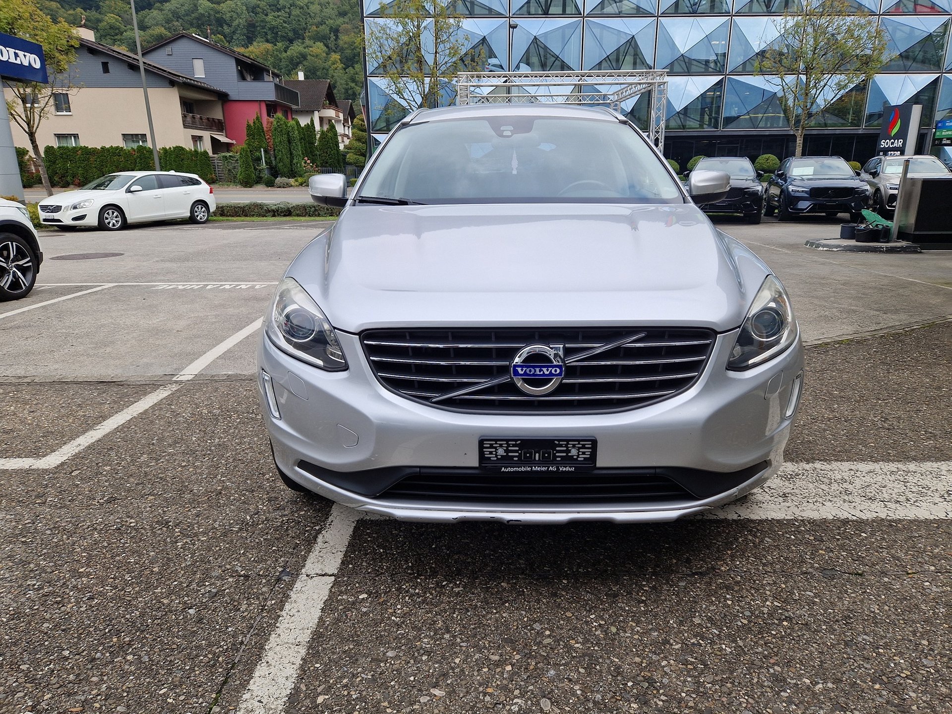 VOLVO XC60 D4 AWD