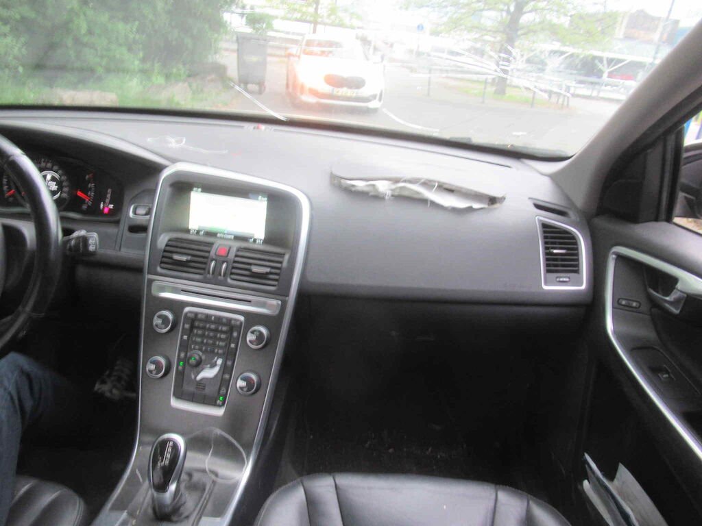 VOLVO XC60 D4 AWD SUMMUM