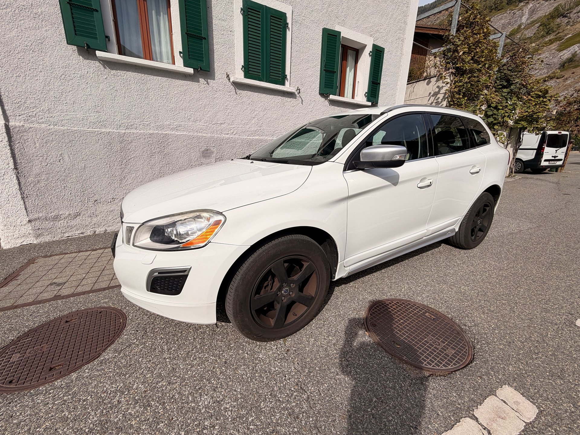 VOLVO XC60 D5 AWD