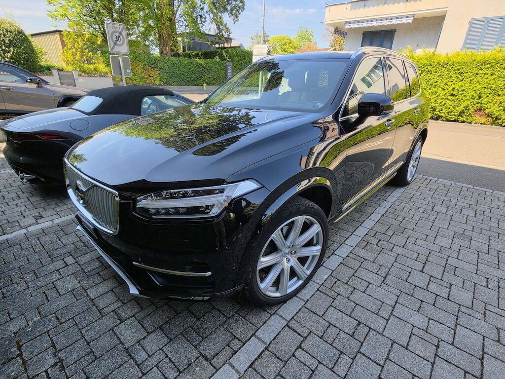 Volvo XC90 D5 AWD