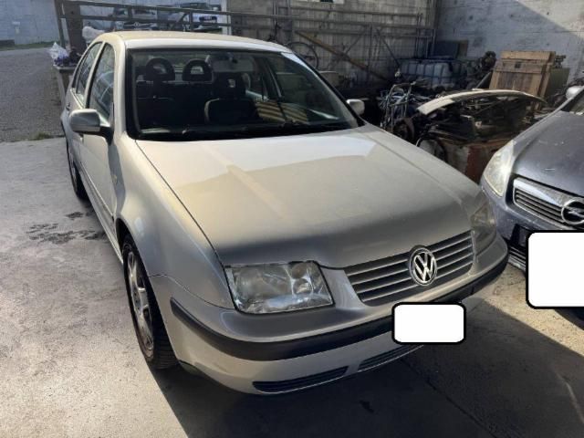 VW Bora 2.0