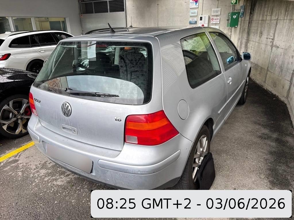 VW Golf 1.6  1.6, 102 HP