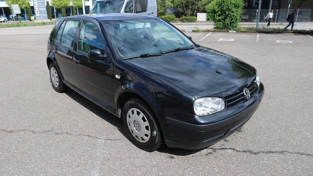 VW GOLF 1.6 16V