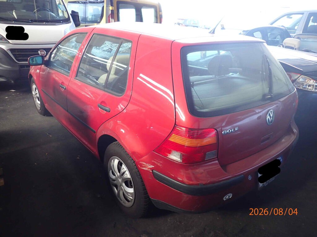 VW GOLF 2.0