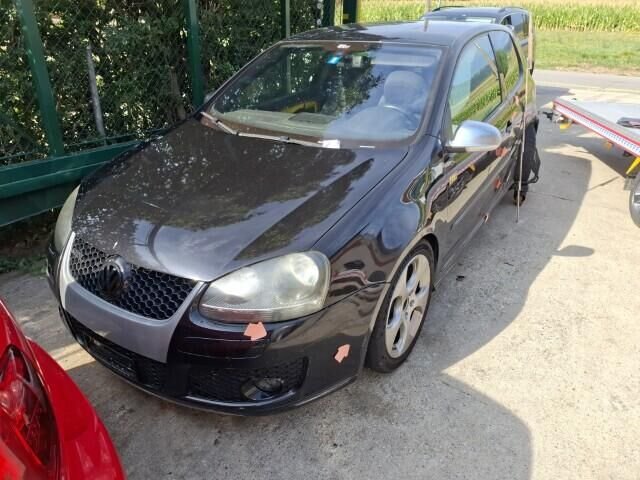 VW Golf 2.0 TFSI GTI