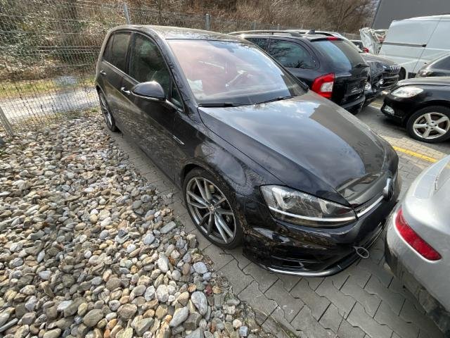 VW Golf 2.0 TSI R 4Motion 2.0 TSI R DSG 4motion