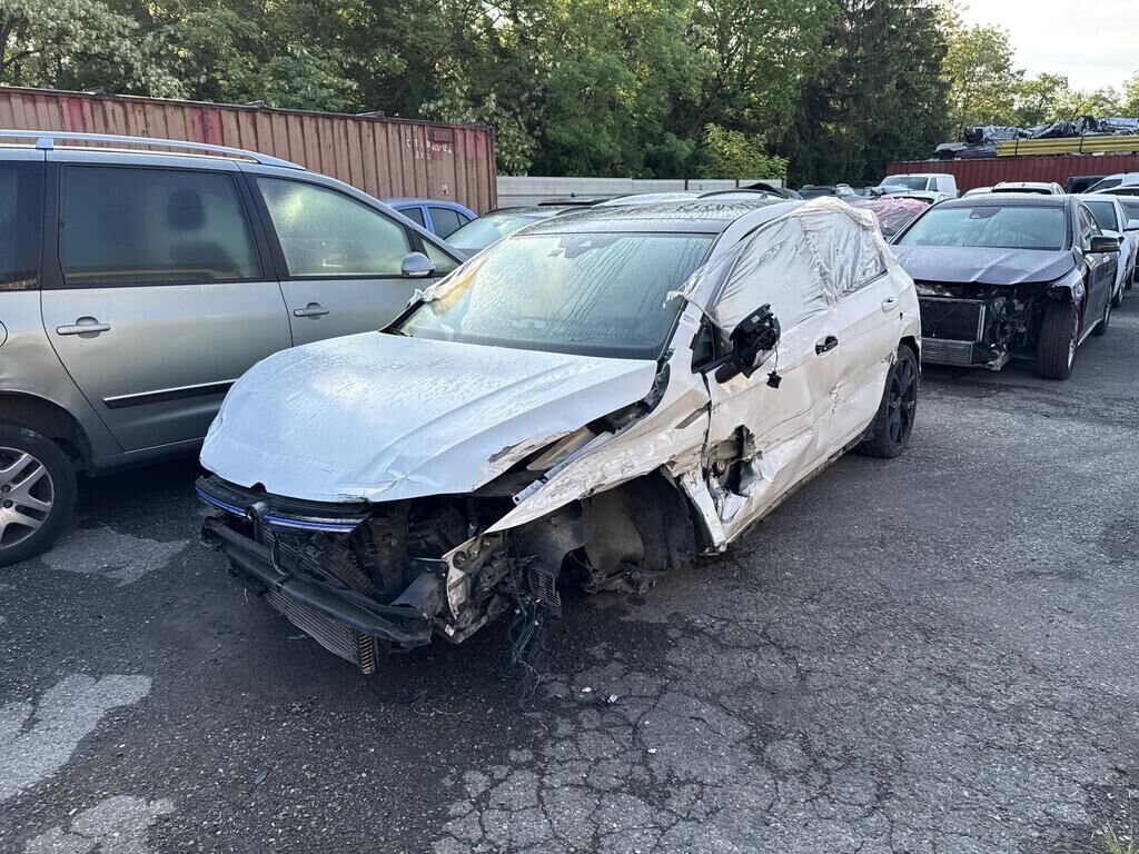 VW Golf 2.0 TSI R DSG 4Motion R Performance
