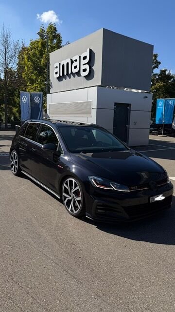 VW Golf 7 2.0 TSI Perform / ca. 300PS / Navi / Standheizung / Schiebdach / Leder /