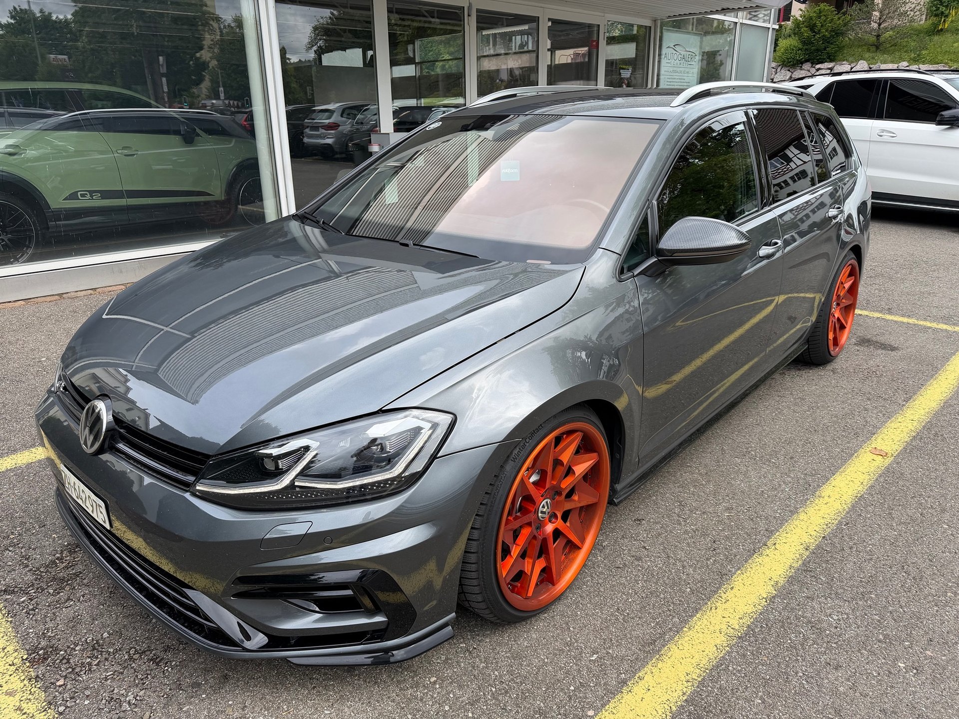 VW Golf 7 Variant 2.0 R | CH | Luftfahrwerk |