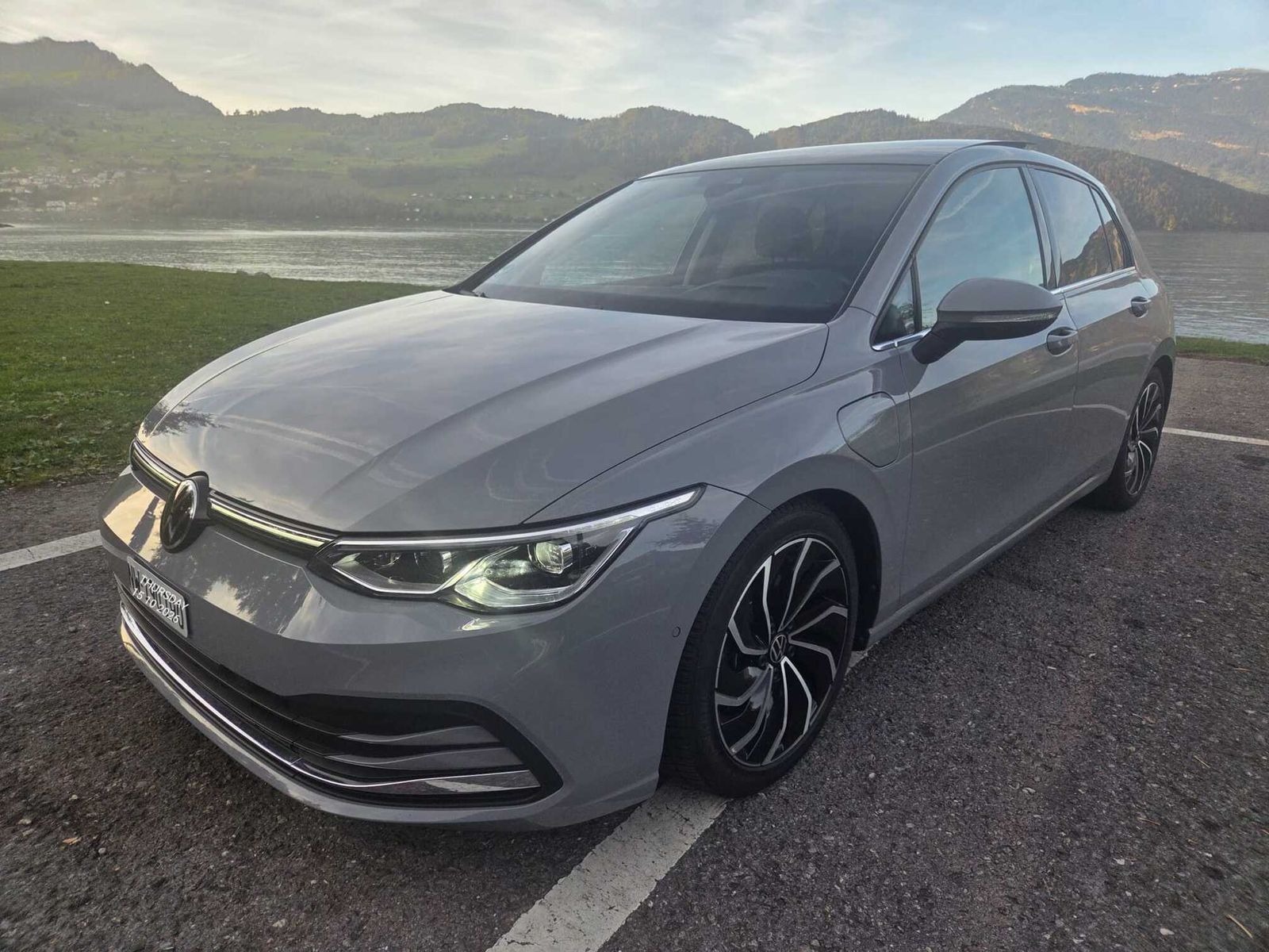 VW Golf 8 eHybrid