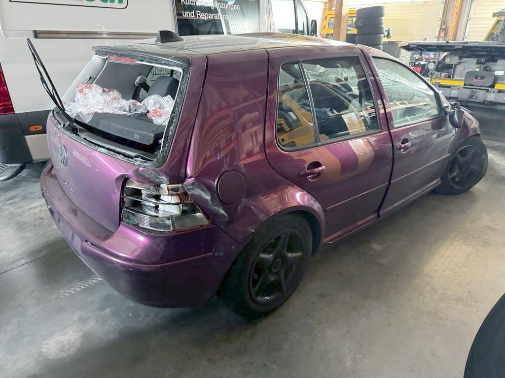VW Golf IV TDI 130 Basis 1.9, 131 HP