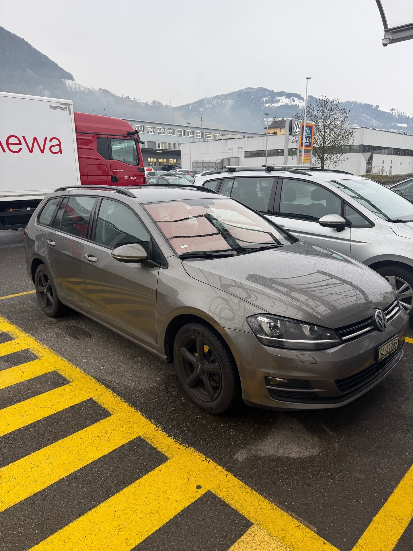 VW Golf Var. 4M 2.0