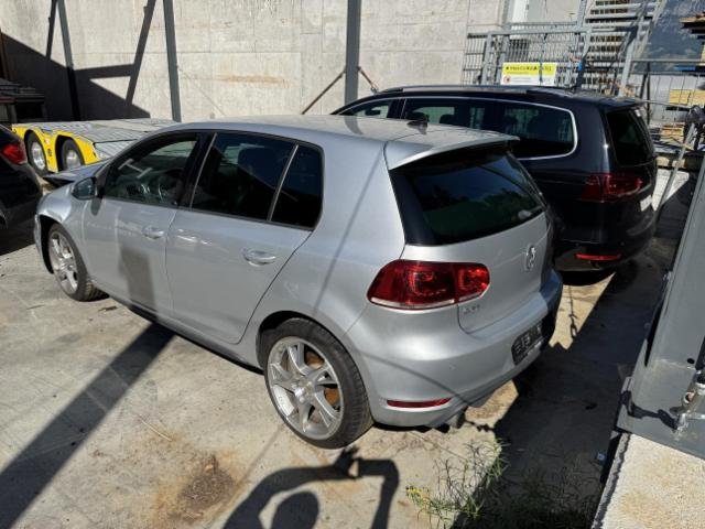VW Golf VI 2.0 TSI GTI DSG