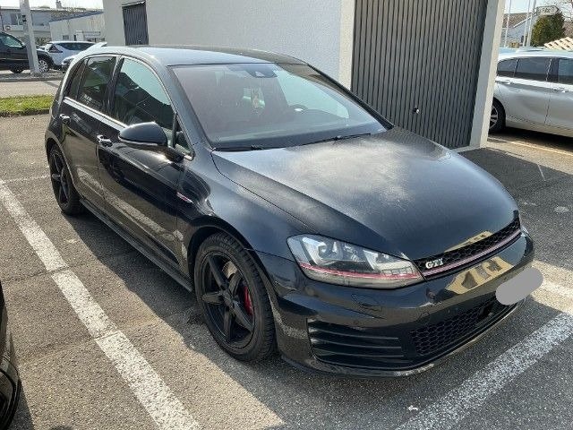 VW Golf VII 2.0 GTI 5